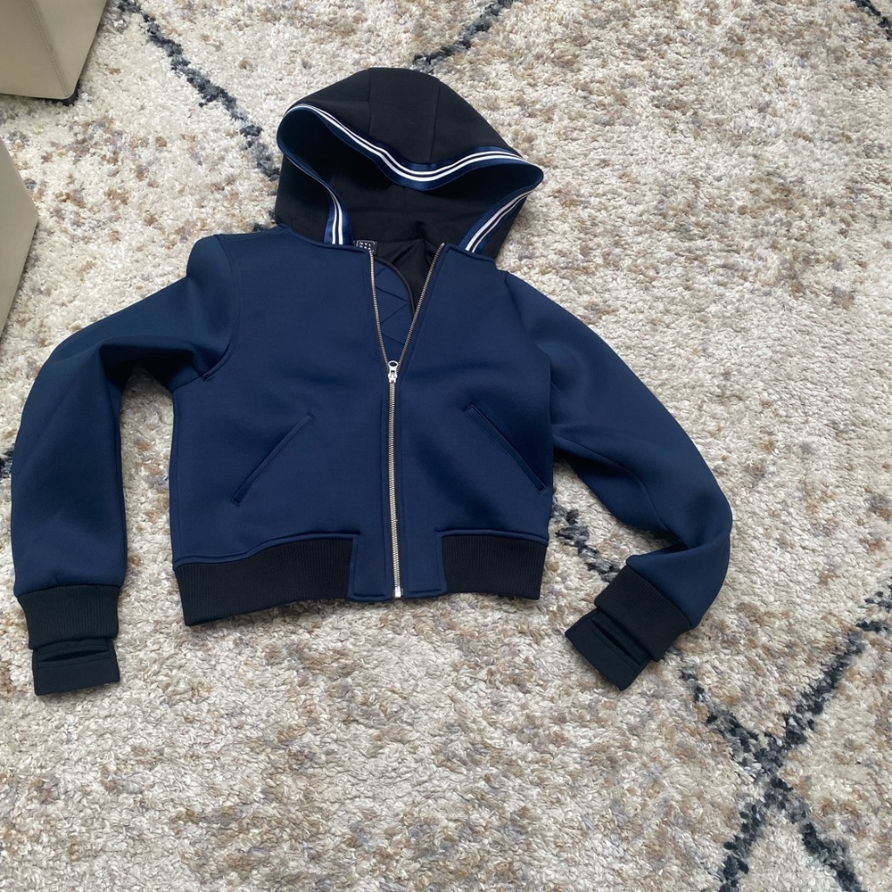 NYLORA Navy  hooded jacket//spandex short waisted